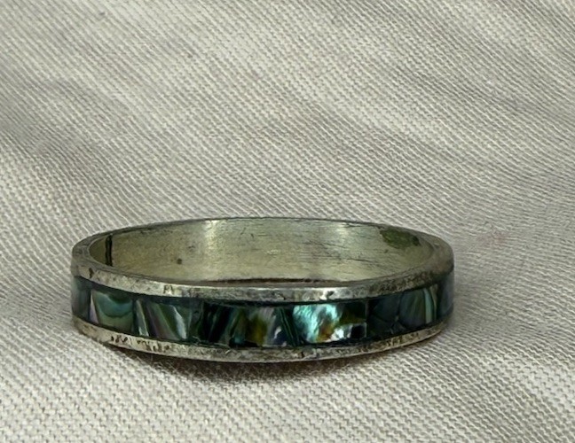 Vintage Abalone Shell Inlay Ring Band Boho Estate Jewelry Size 8