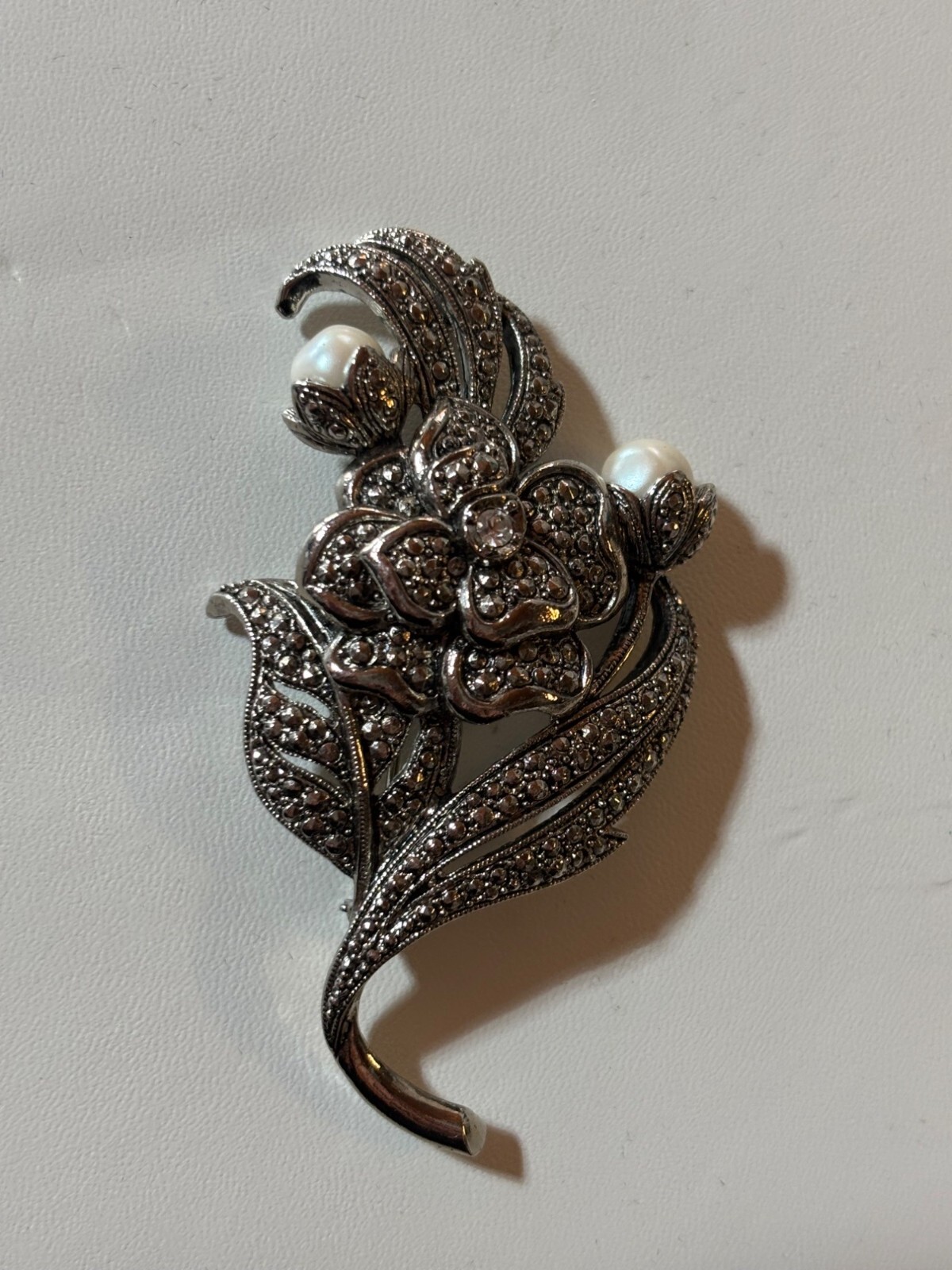 KJL by Avon signed Vintage Silver Tone Floral Brooch With Rhinestones & Faux Pea