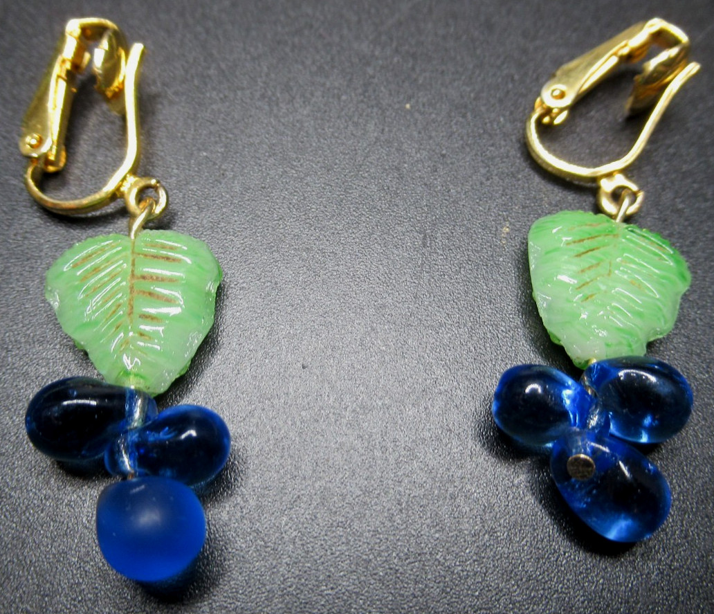 Amazing Jade & Glass Leaves Beaded Vintage Necklace Earring Set