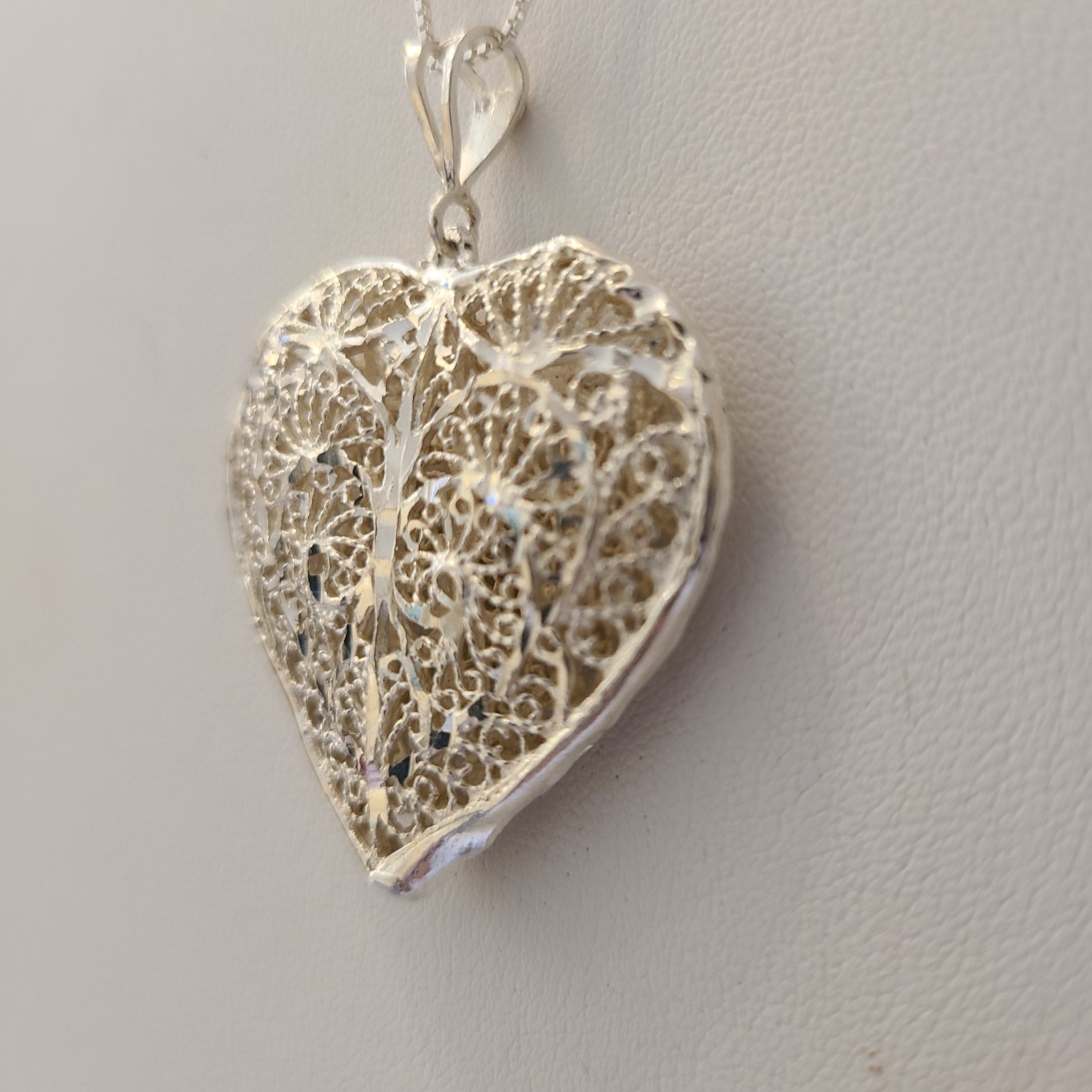 Vtg Sterling Silver Puff Large HEART NECKLACE 32″ Chain 14gm Filigree