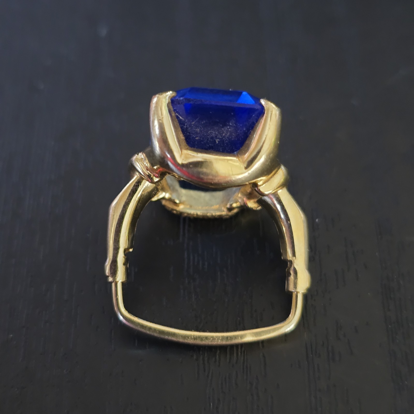 Vintage VENDOME Adjustable Ring Blue Emerald Cut Crystal Cocktail Gold