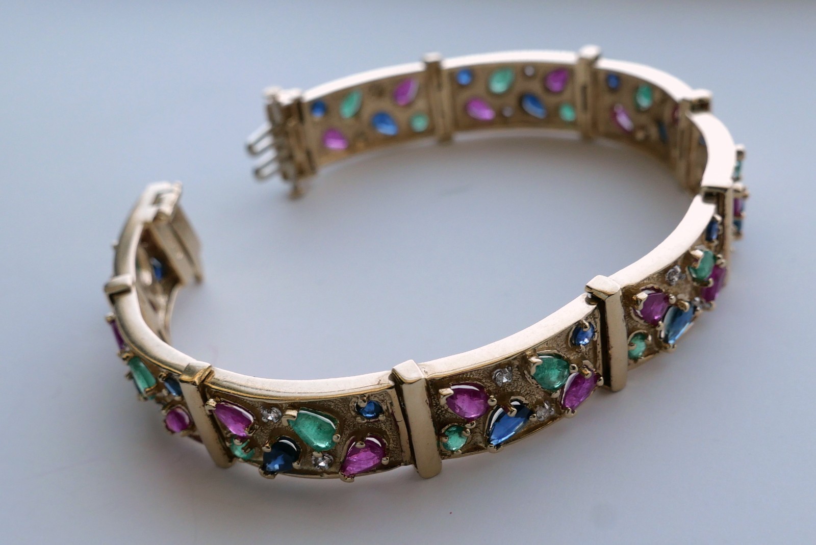 Vintage 14K Yellow Gold Ruby Emerald Sapphire Diamond Link Bracelet 7.25”