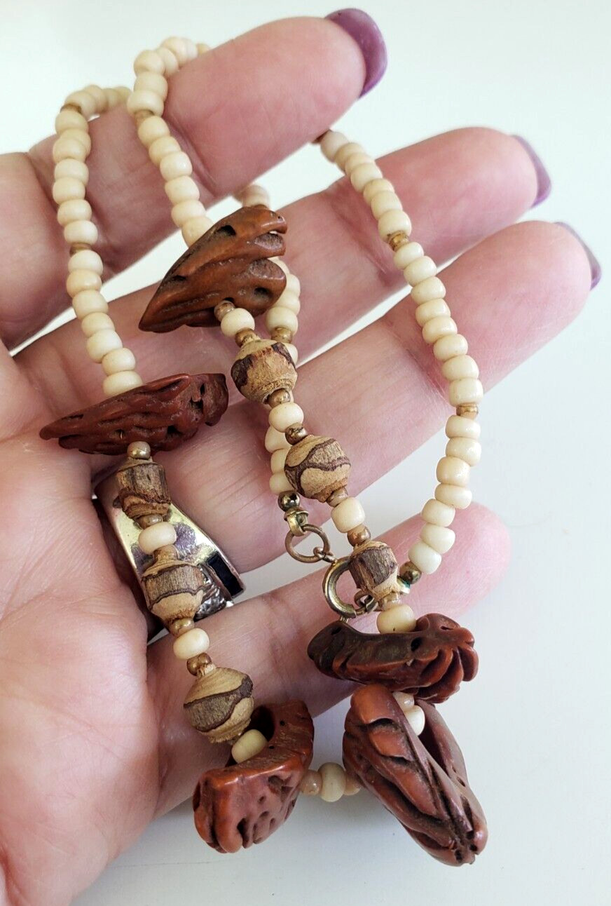 Vintag Nut Seed Cork Beige Glass Bead Choker Necklace 15″ Spring Ring
