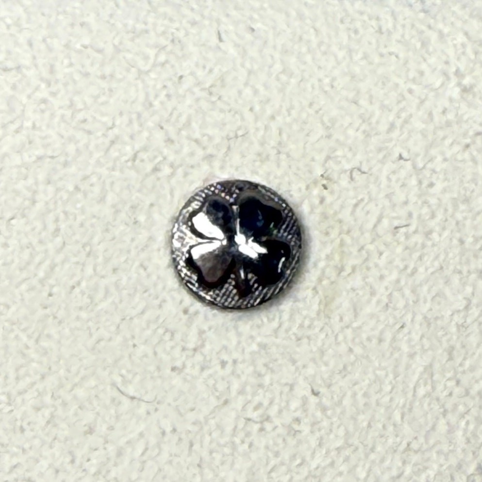 Vintage 60s 70s Tiny Circle Four Leaf Clover Stud Post Earrings Silver Tone