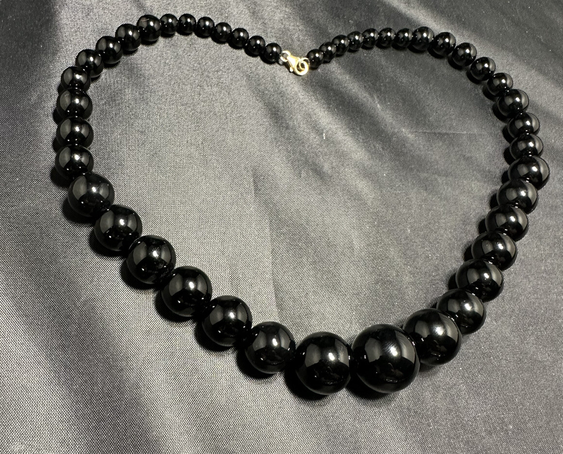 Black Onyx Necklace Knot BEAD ,14k Gold Lobster Claw CLASP Fine Jewelry Vintage