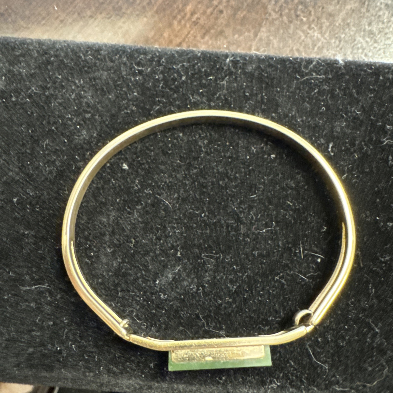 Vintage Avon Treasured Jade Bracelet Nephrite Gold Tone Hinged Bangle