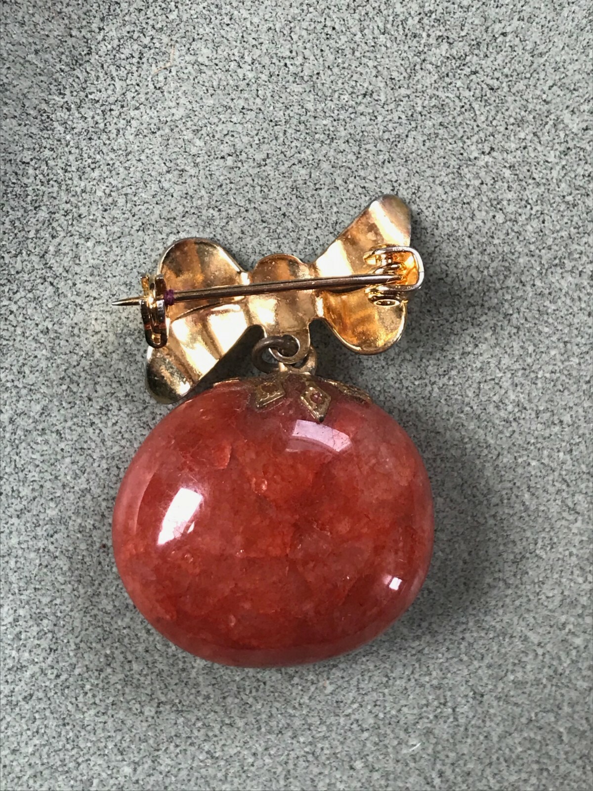 Vintage Small Goldtone Ribbon Bow w Large Polished Orange Agate Stone Dangle Cha