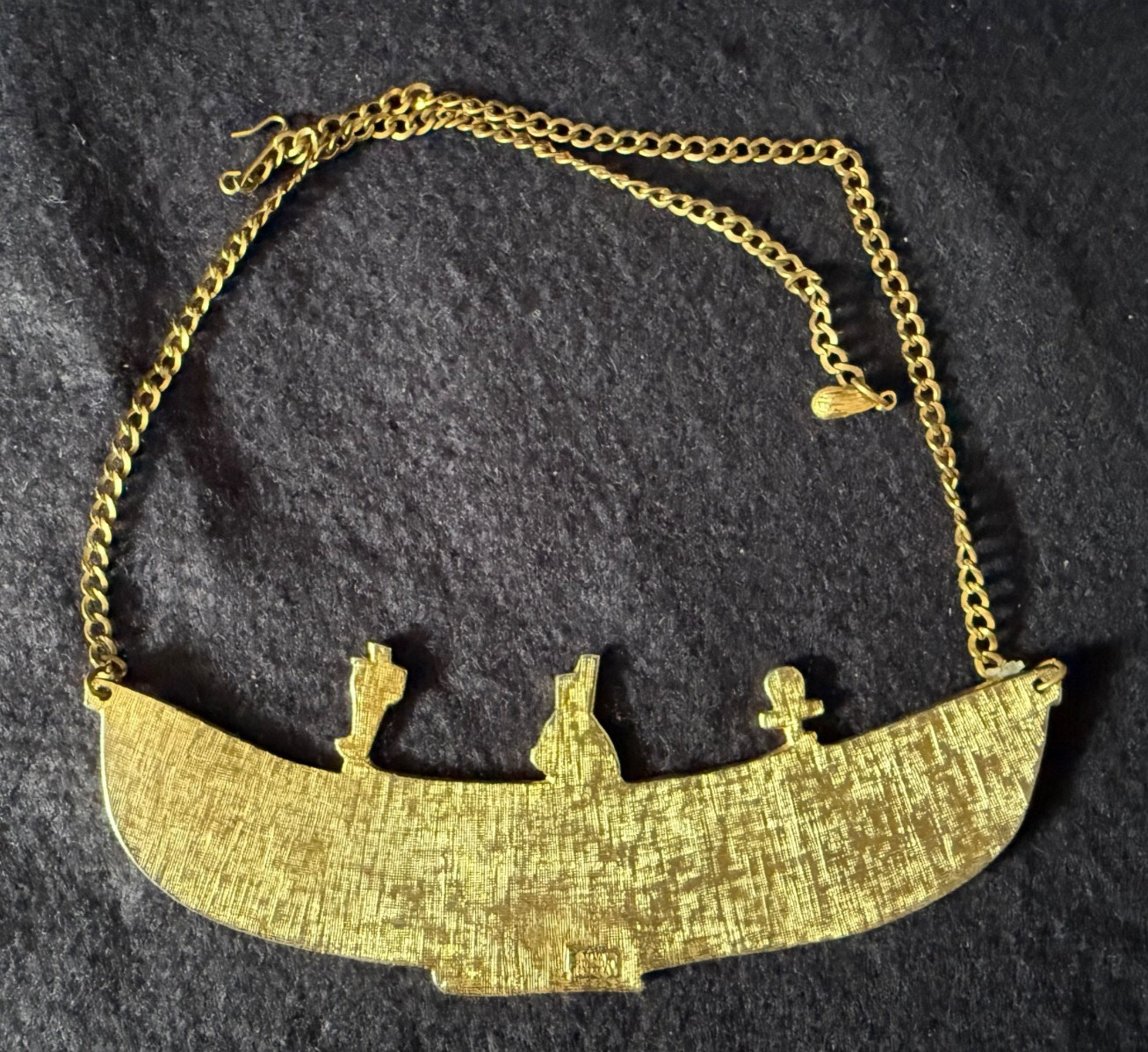 Alva Museum Replica Isis Goddess Large Pendant Necklace Egyptian 70s ~Gold Tone