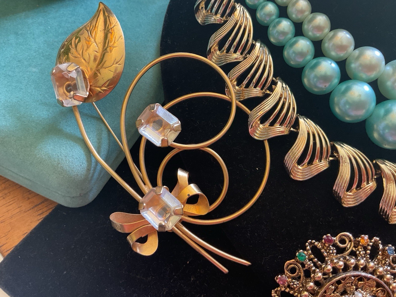 Vtg Aqua Blue Summer Jewelry Mix Lot Earrings Necklace Brooch Lisner Japan Coro