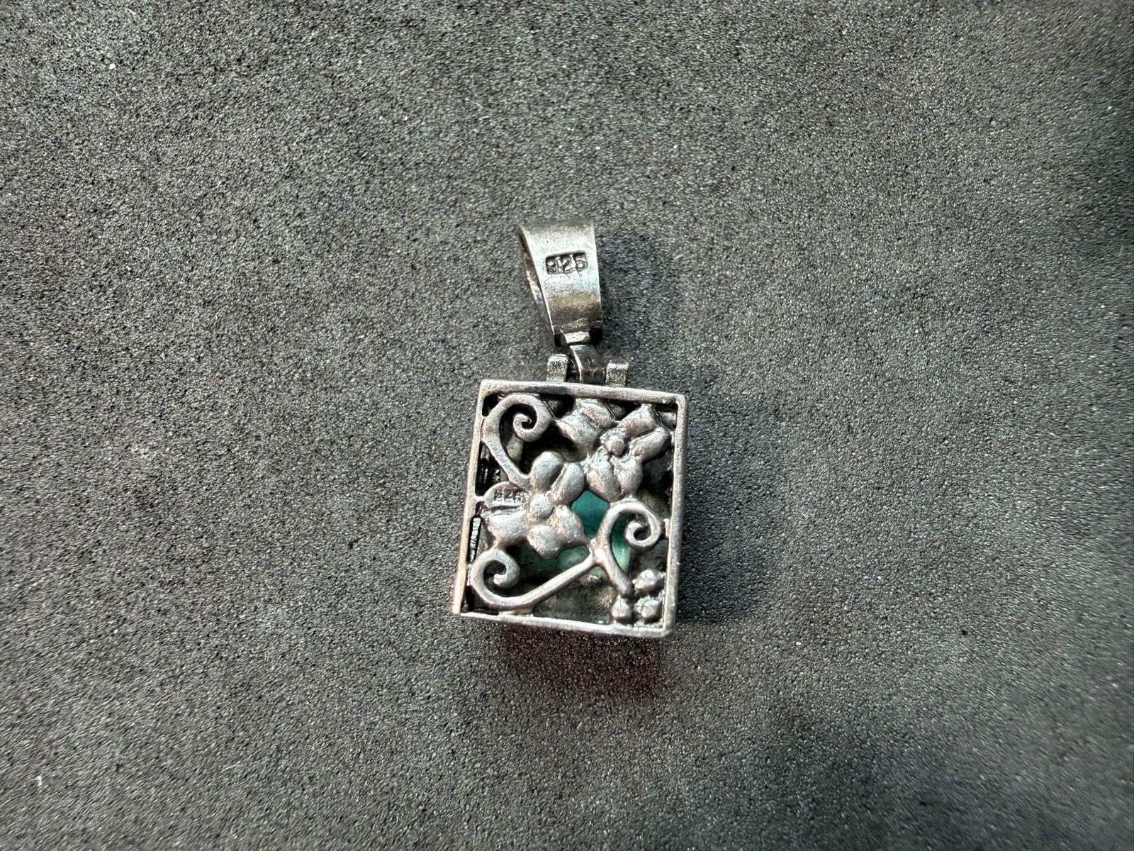 3.11g Vintage Sterling Silver 925 Square Turquoise Tone Pendant Ornate Bail M