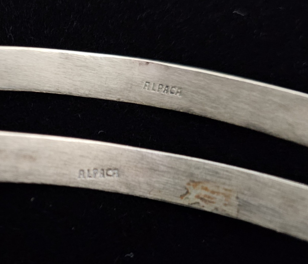 Set 2 Vtg Mexico Alpaca Silver Abalone Shell Inlay Bangle Bracelets 8.25″ Signed