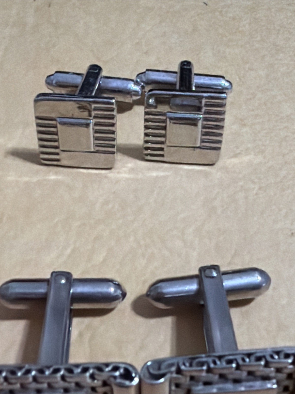 Lot of 4 pairs of Vintage Men’s Cuff Links And 1 Tie Clip