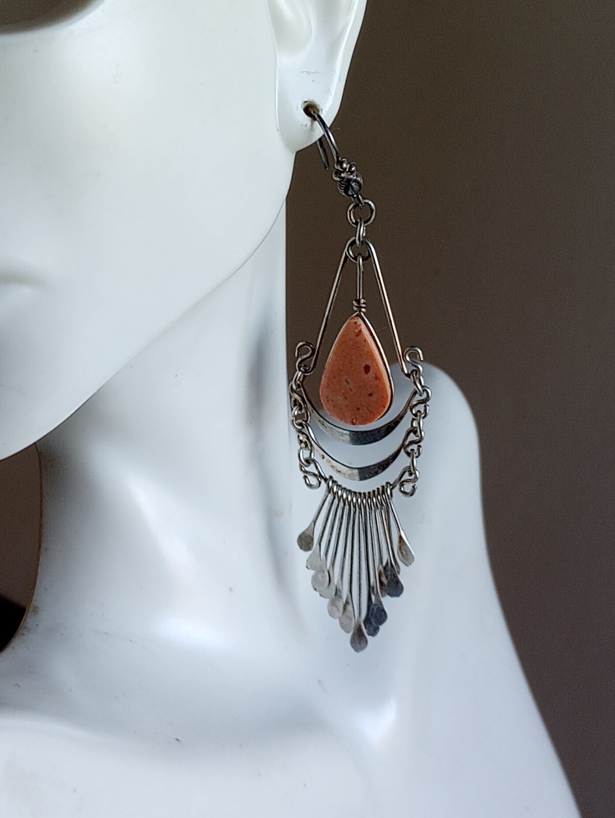 ESTATE LONG AGATE DANGLE EARRINGS PINK SALMON RARE DESIGN 3.5″ LONG