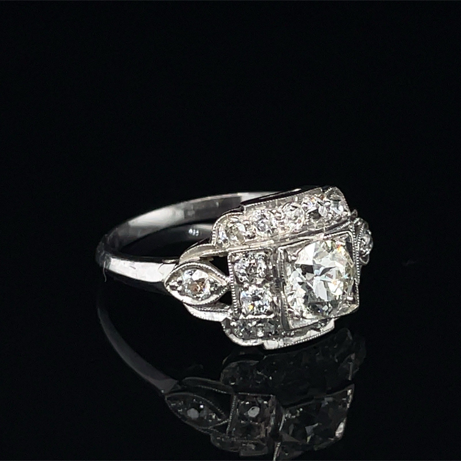 Art Deco Old European Cut Diamond Ring Set In Platinum