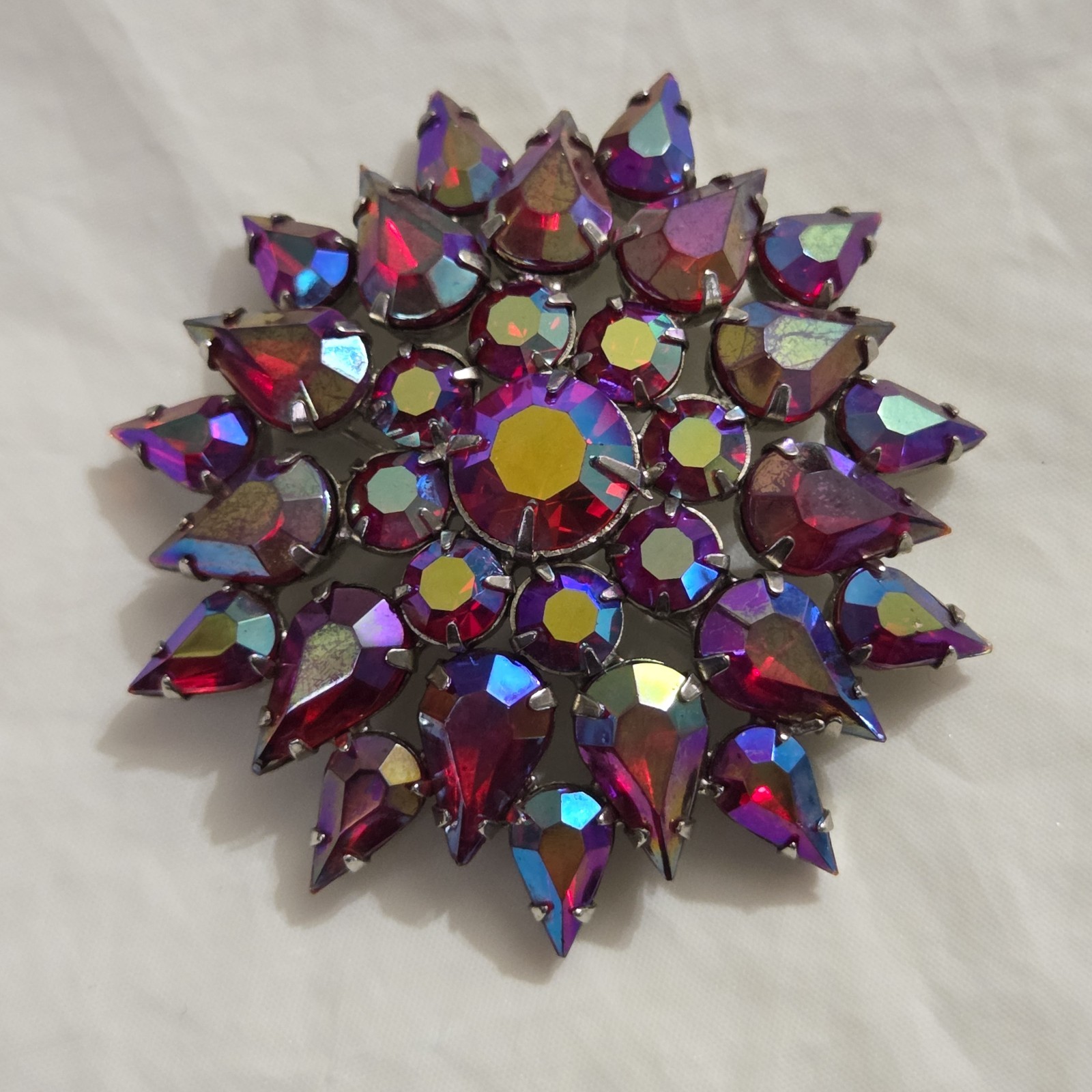 Vintage Juliana D&E Large Red Iridescent AB Rhinestones Brooch Pin 3″