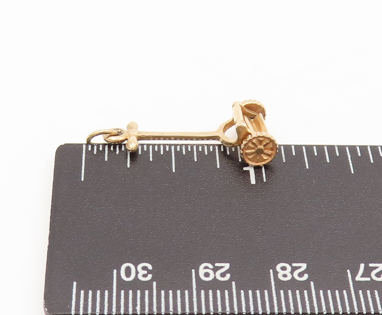10K GOLD Vintage Miniature Manual Lawn Mower Drop Pendant (MOVES) GP645