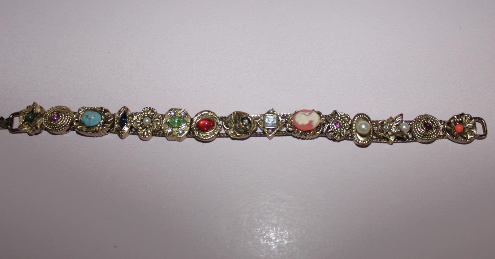 Vtg Slide Charm Bracelet Victorian Revival Rose Cameo Bee Gold Tone 7.5″
