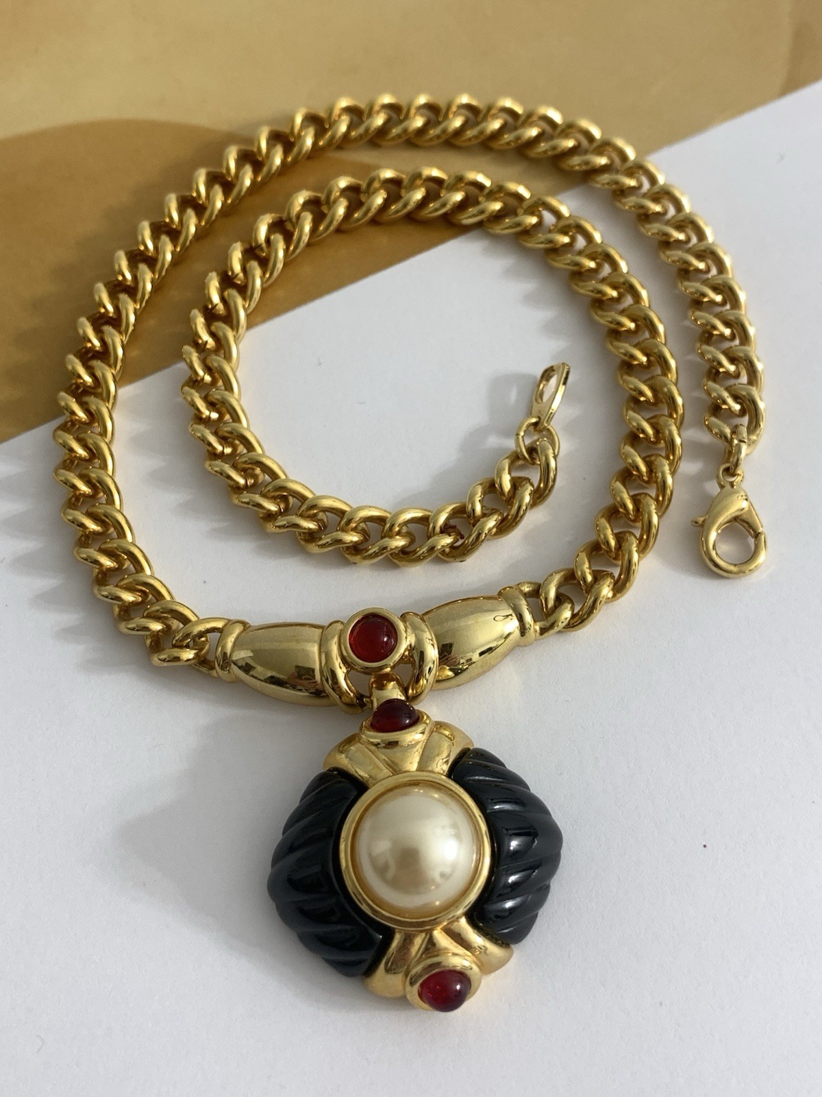 Vintage IVANA Trump Necklace Gold Tone Red Glass Cabochons Carved Black Lucite