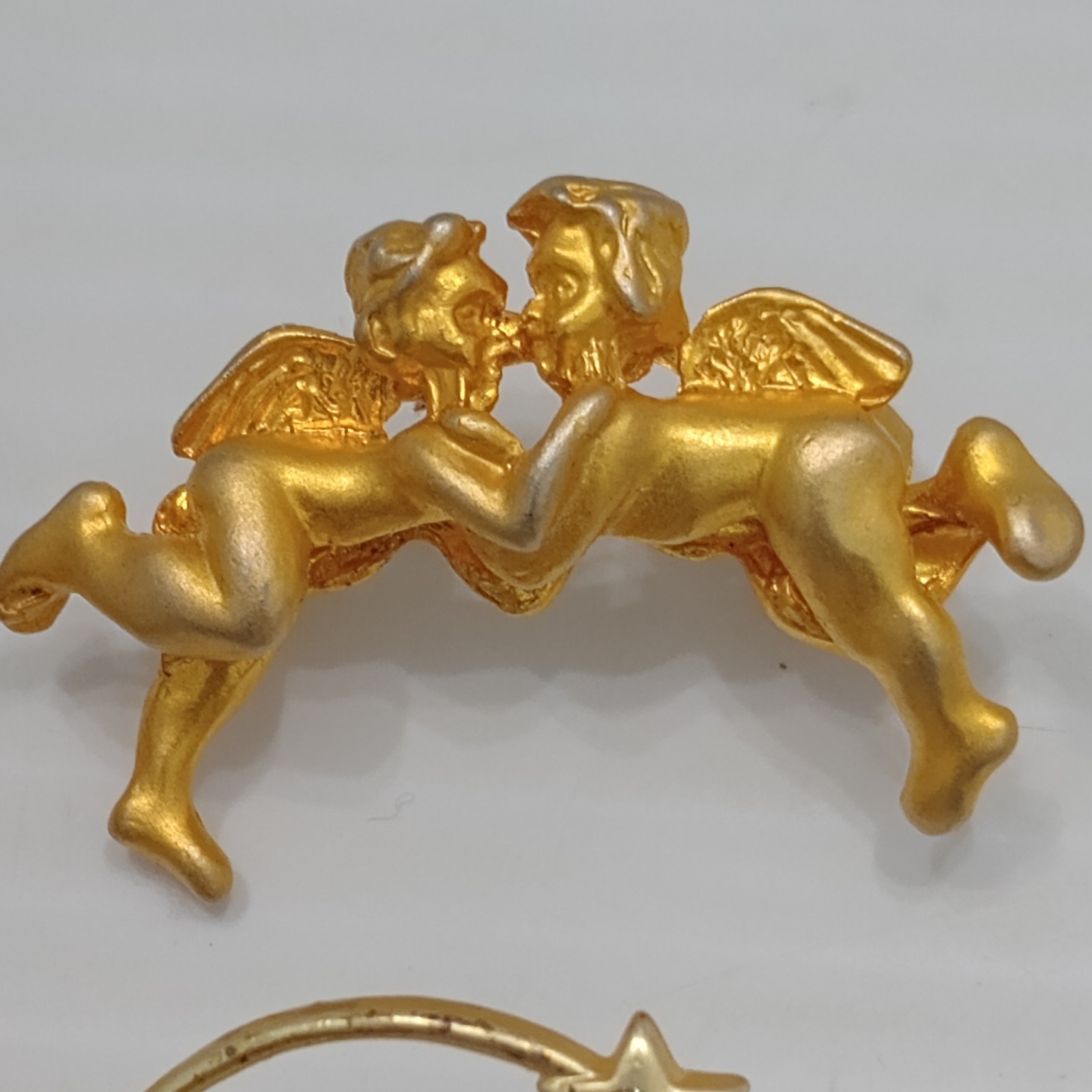Lot 3 Vintage Gold Tone Brooches Avon Apple Angel Nativity