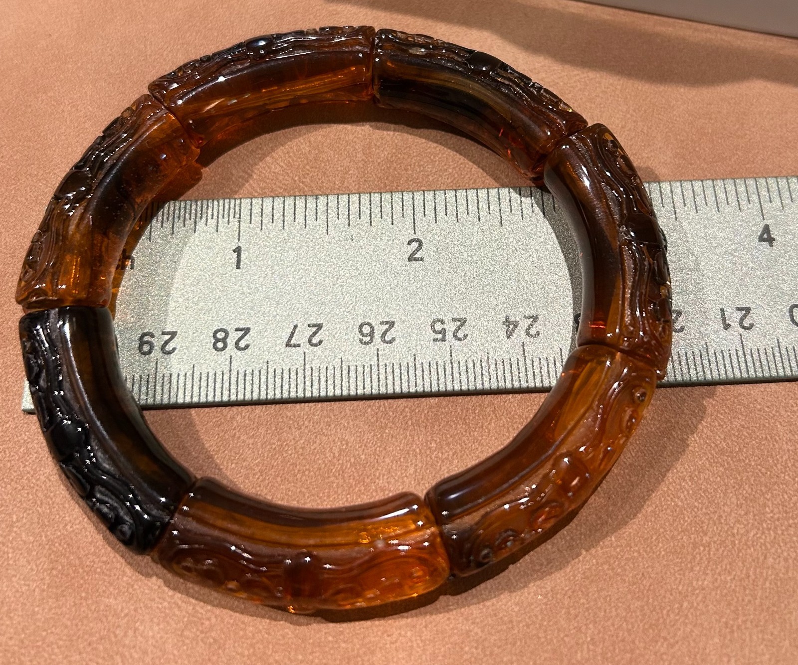 AVON Vintage Bangle Bracelet Set 3 Carved Acrylic Cinnabar Amber Cream Color NIB