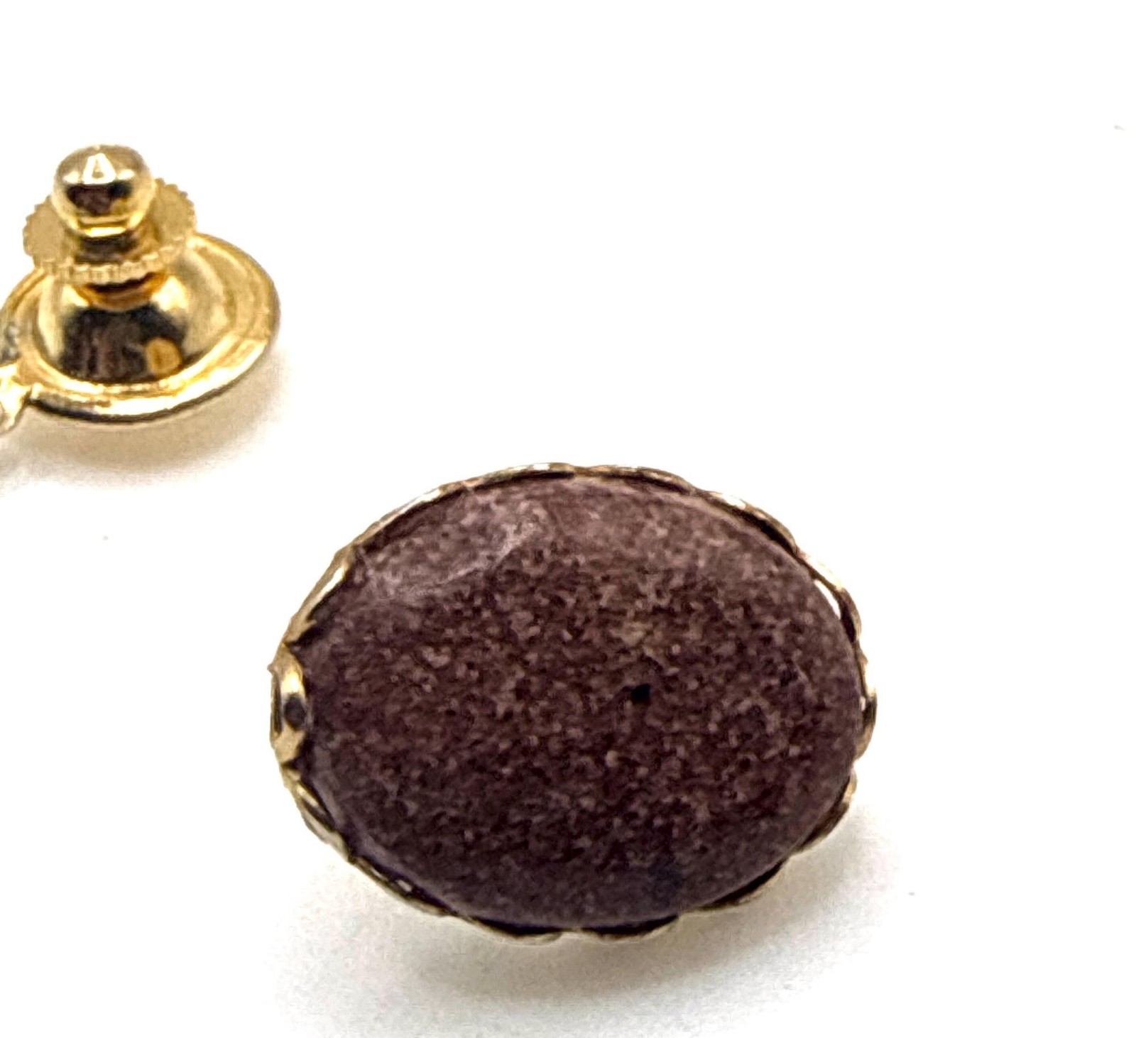 Vintage gold tone pink hue oval stone tie clip pin with chain