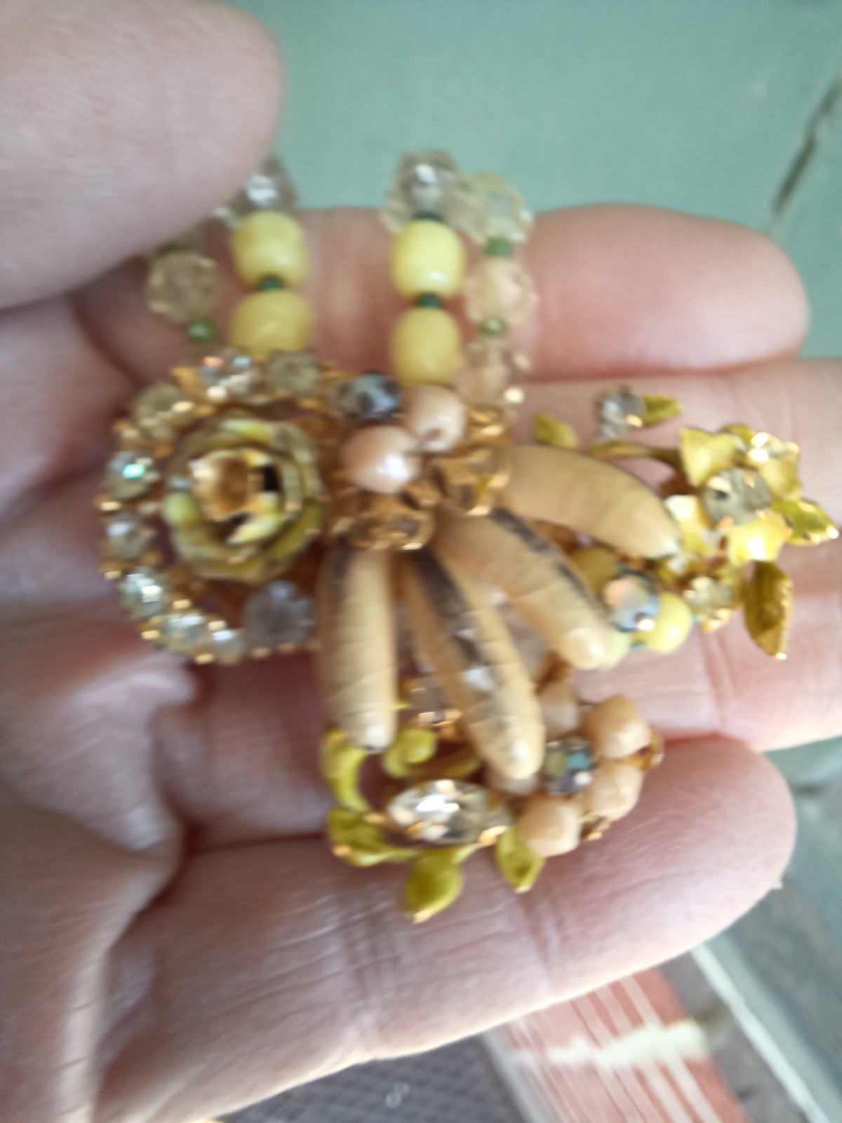 VINTAGE MIRIAM HASKELL ? CRYSTAL BEADS RHINESTONE ENAMEL FLORAL CLUSTER NECKLACE