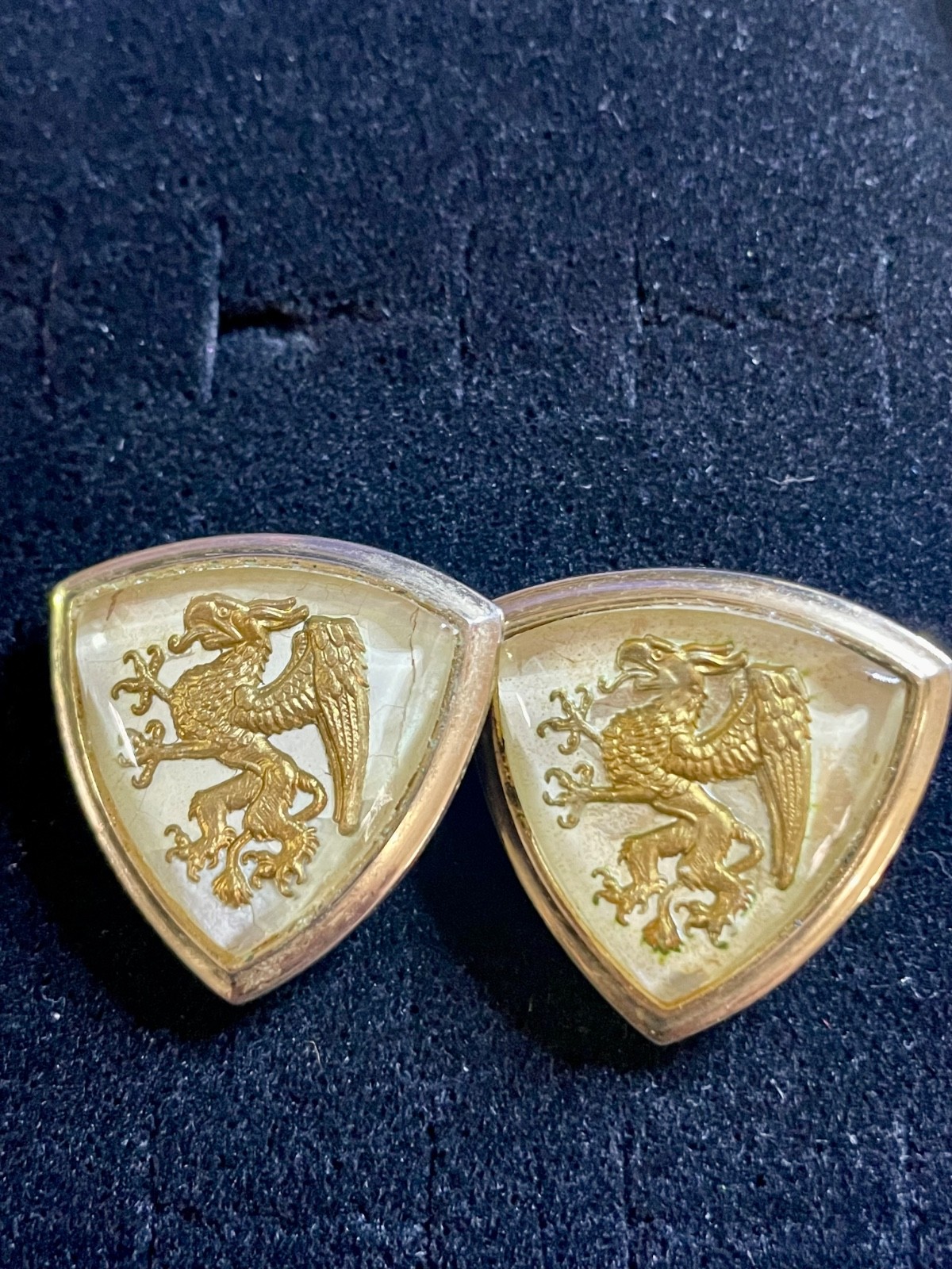 Vintage Reverse Painted Lion Gold Tonę Cufflinks Crest White Border MCM