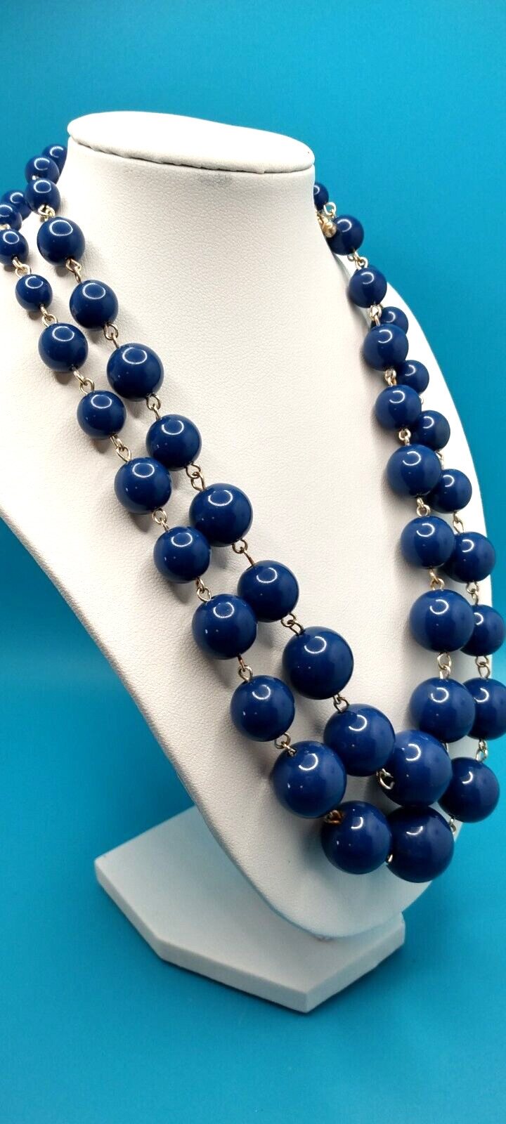 Vintage 14/16″ Dark Blue Beaded Necklace Double Stranded with 3″ Extender