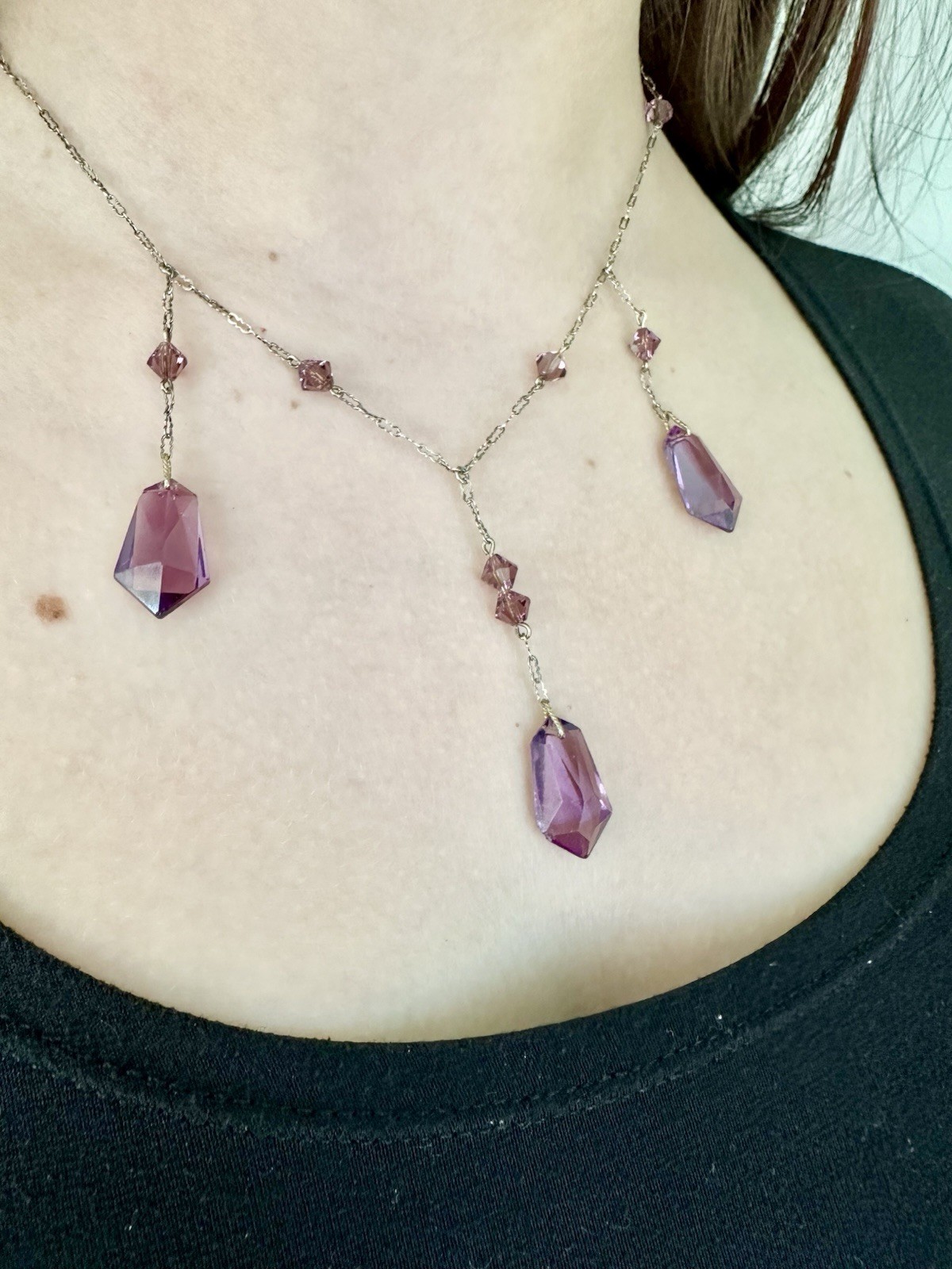 VICTORIAN ANTIQUE STERLING SILVER FESTOON CHAIN NECKLACE PURPLE GLASS DANGLES