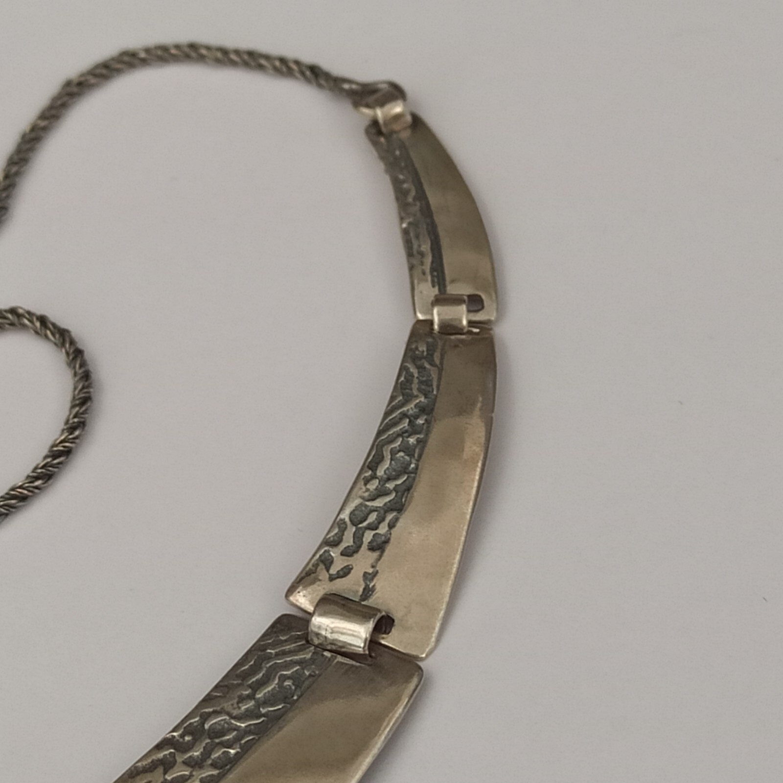 VTG Silver Artisan Necklace Modernist Articulated Links Textured Bib 90s Gift
