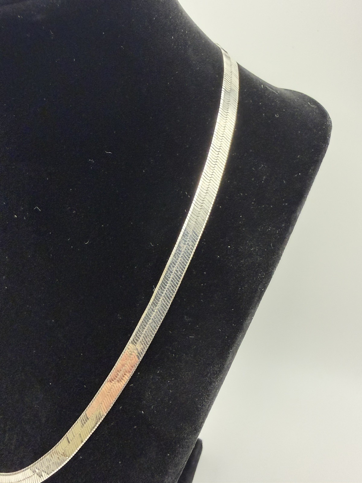 Vintage Italian Milor Herringbone 18″ 925 Silver Chain Necklace, 5.3mm, 12.33g