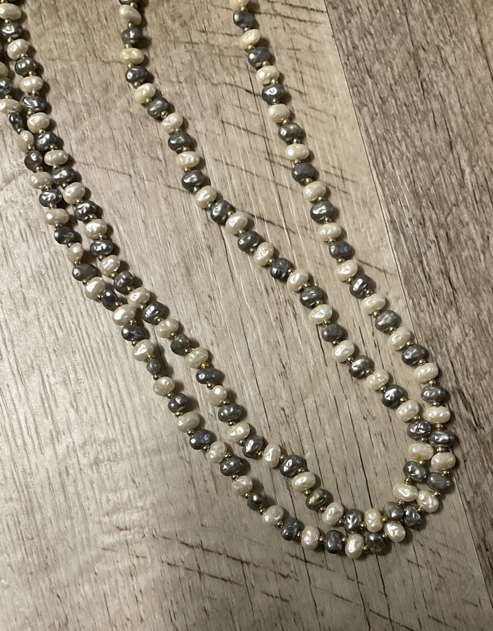 Faux Gray /White Freshwater Pearl Bead Necklace Double Strand Vtg