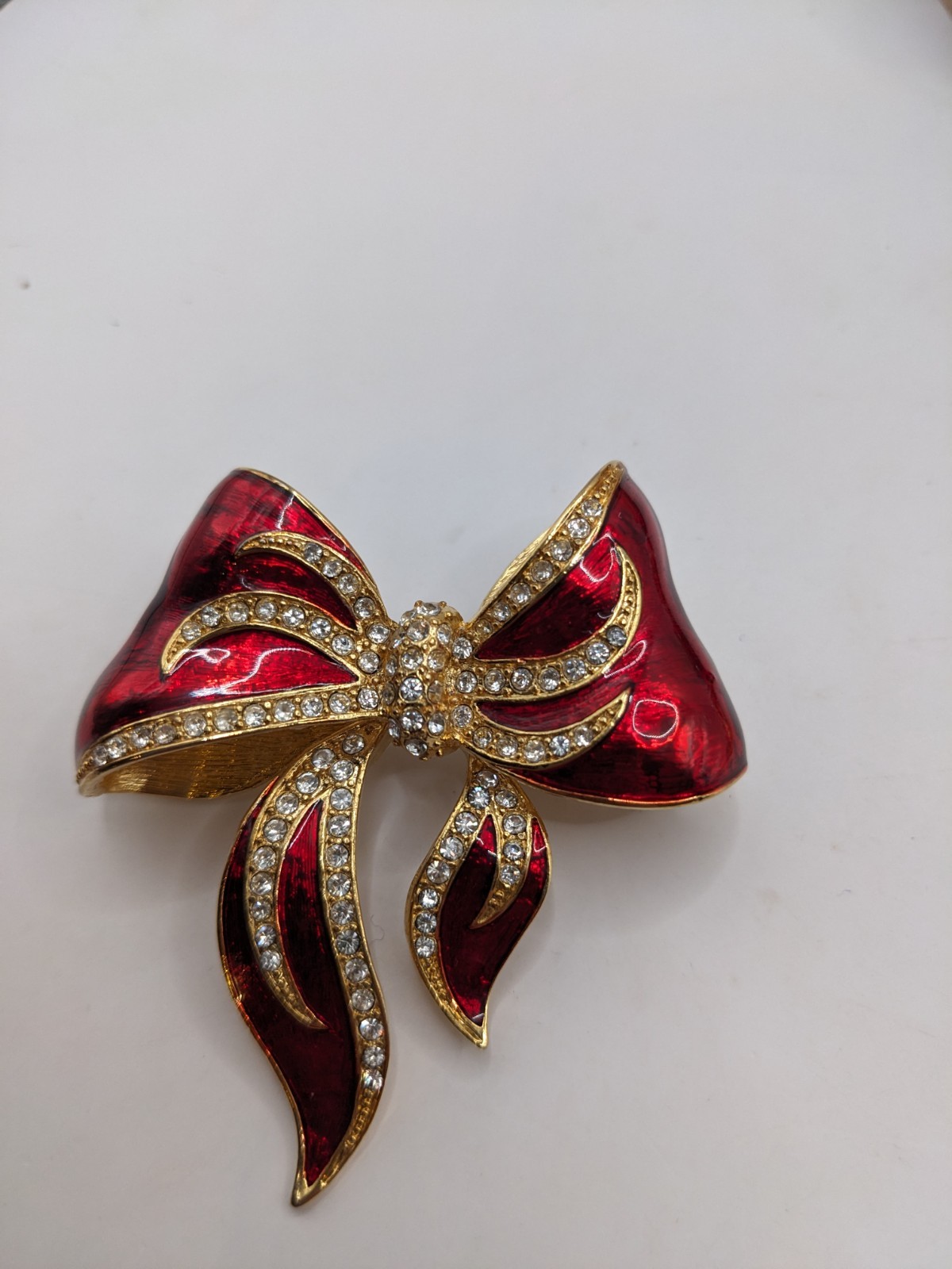 Vintage Jewlery Lot, Charm Bracelet, Brooches,Pin Gold Tone Red, Monet,Granland