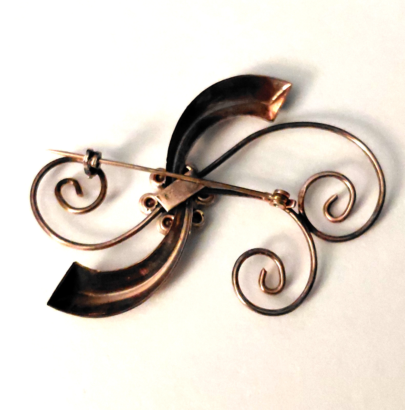 Vintage Sterling Gold Wash Pin Swirls Rhinestone Flower
