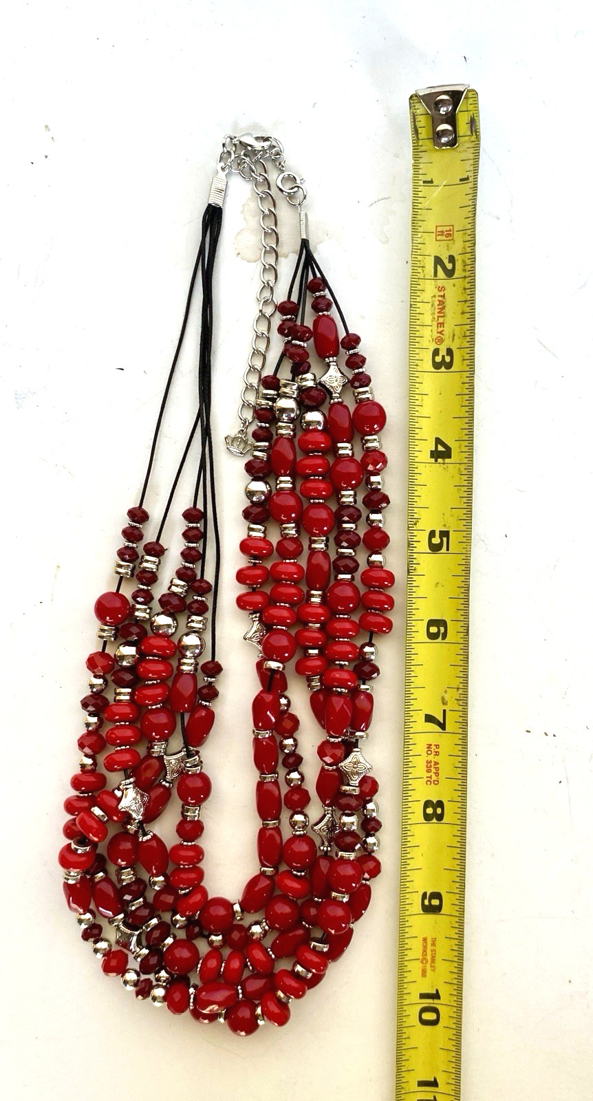 Lot of 12 Wearable Necklaces; Plastic, Lucite, Acrylic, Wood & Glass 15″ to 32″