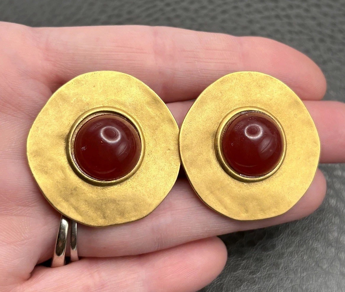 VTG 80s Large Gold Tone Red Cabochon Chunky Runway Hammered Finish Earrings