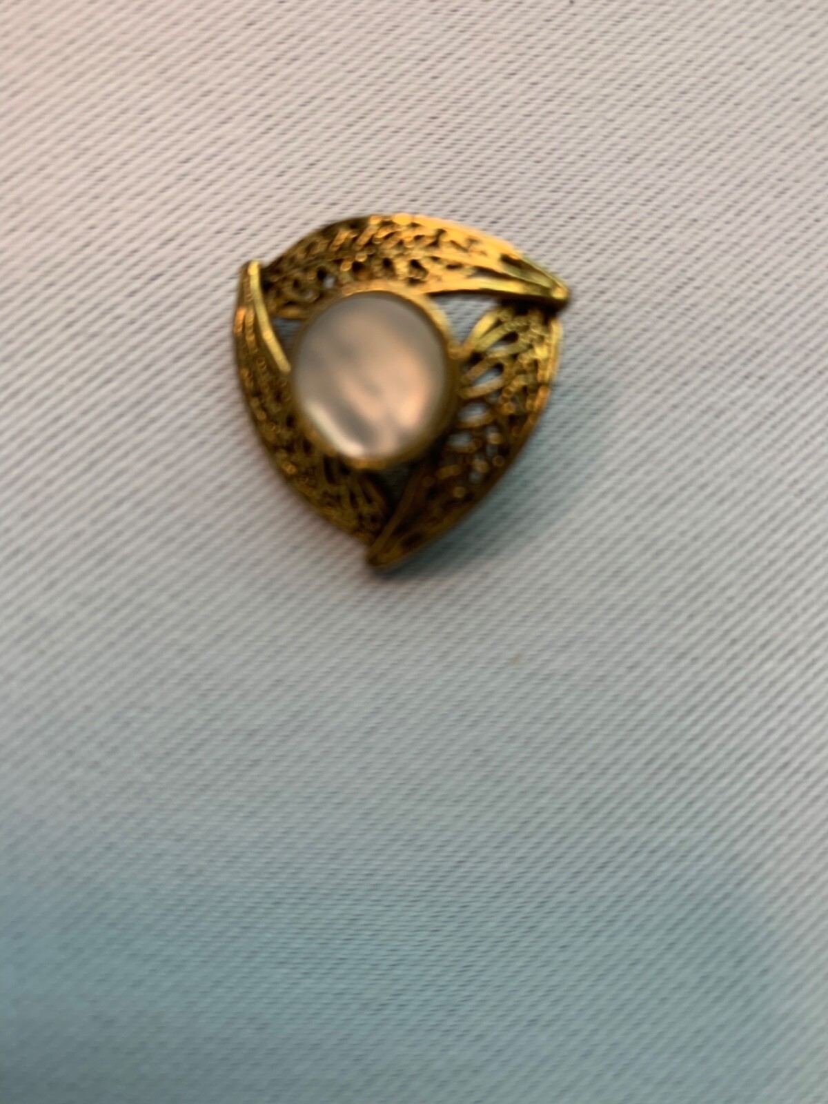 Vintage Signed Tacoa Brooch Gold Tone Filigree Mother of Pearl Center Pin