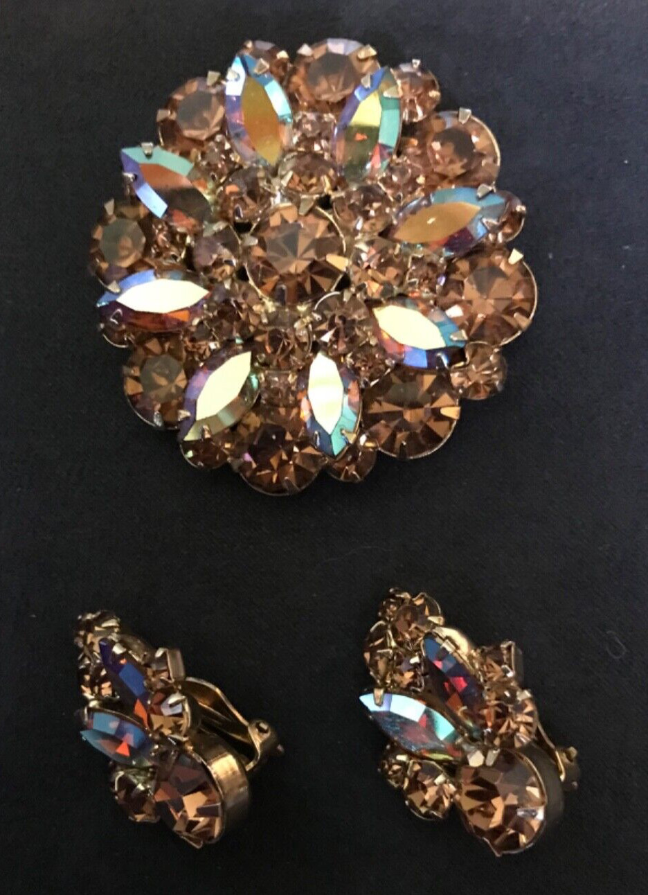 LA ROCO brooch/ERs 1950s brilliant golden orange rhinestones