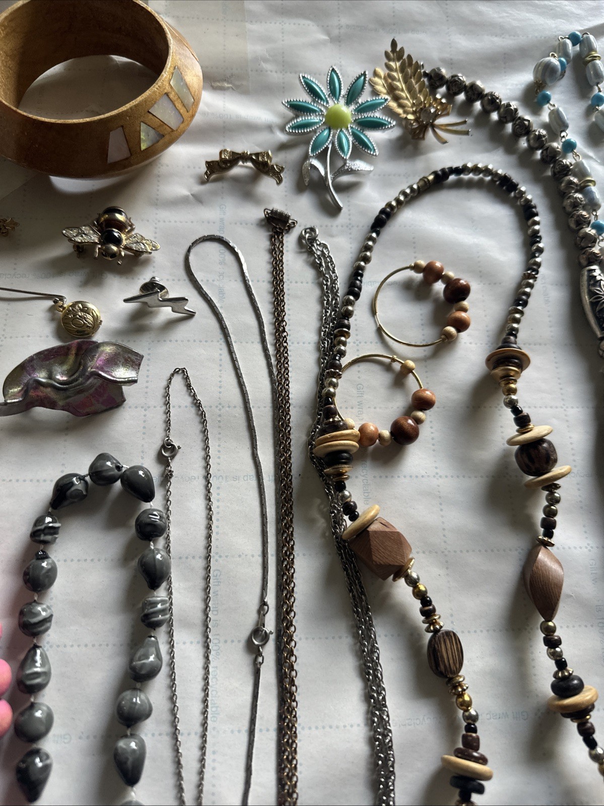 Lot Of Vintage Jewelry Mix Signed Unsigned Mix