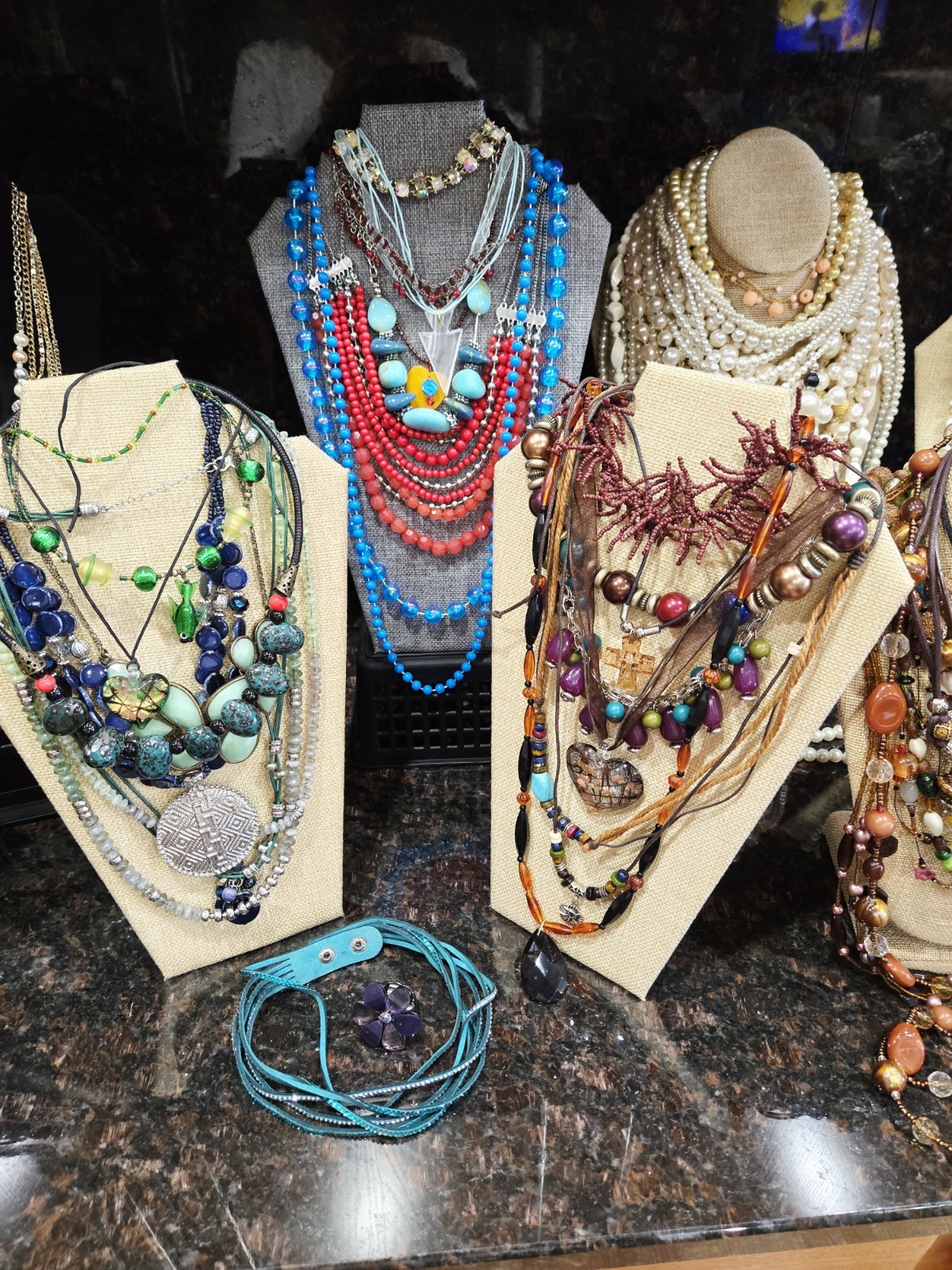 Estate Jewelry Lot 230 pc Signed Unsigned 16 Pounds Vintage to Now Jewelry Lot 4