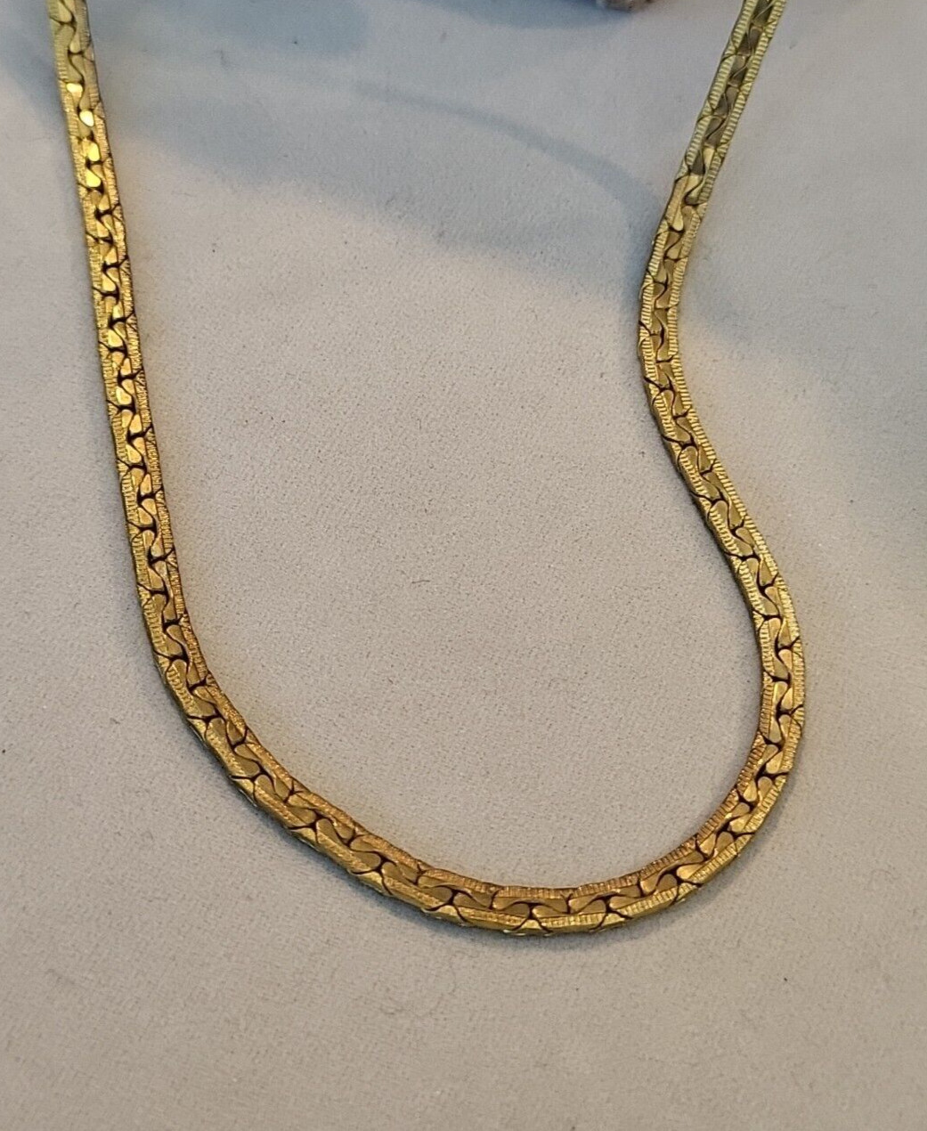 ESTATE GOLD PLATED FANCY FLAT LINK – LONG CHAIN NECKLACE – VINTAGE 30″ LONG