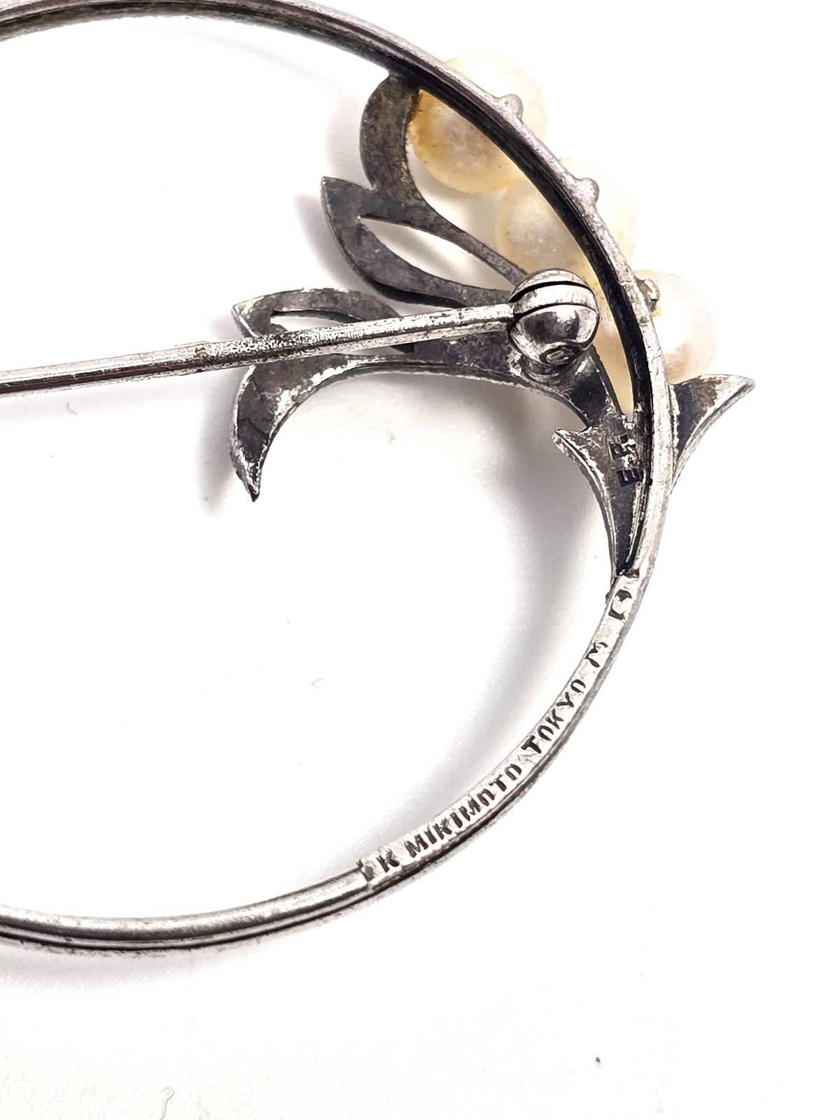 Mikimoto 4 Akoya Cultured Pearl flower vintage mid century sterling silver brooc