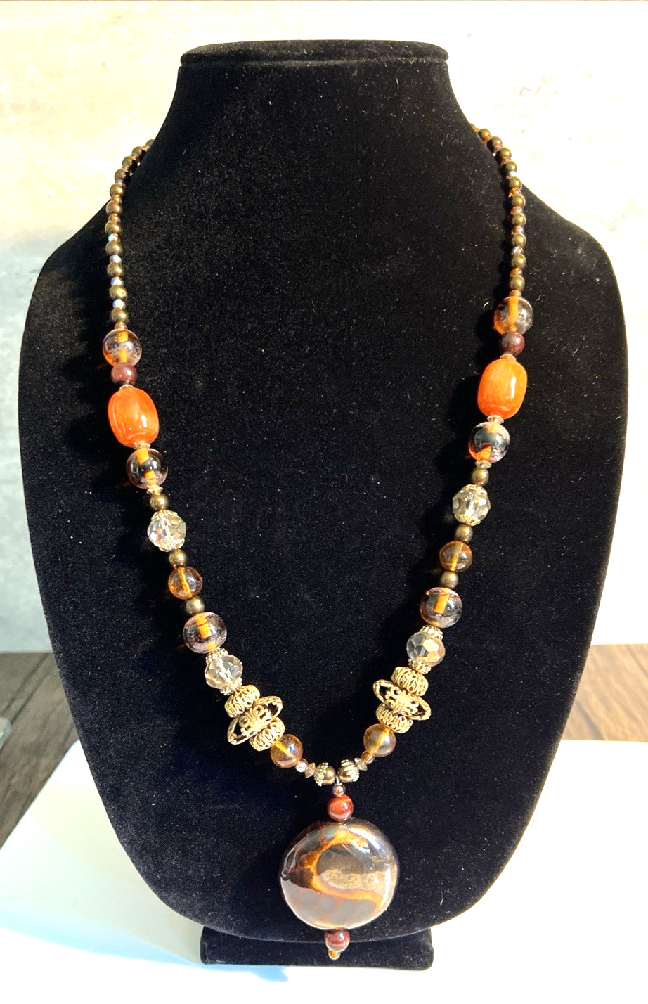 VTG Statement Fire Agate Carnelisn Glass Bead Pendent Necklace 26″ Earth Tones