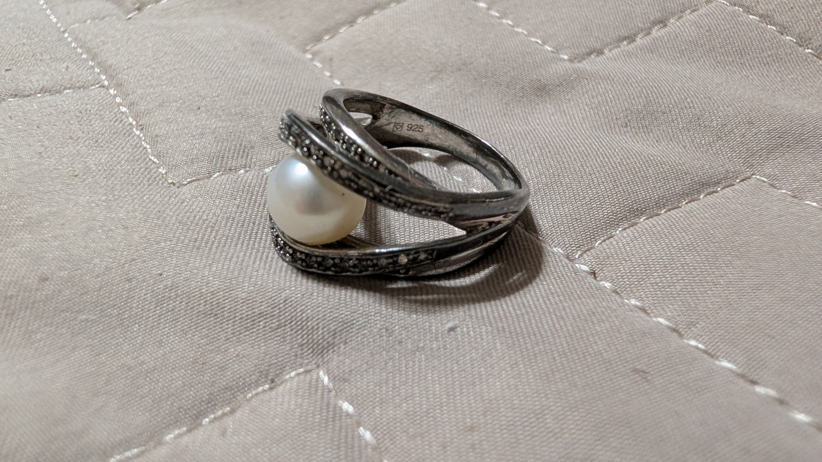 Sterling Silver Pearl CZ Infinity band wrap Ring size 6.25