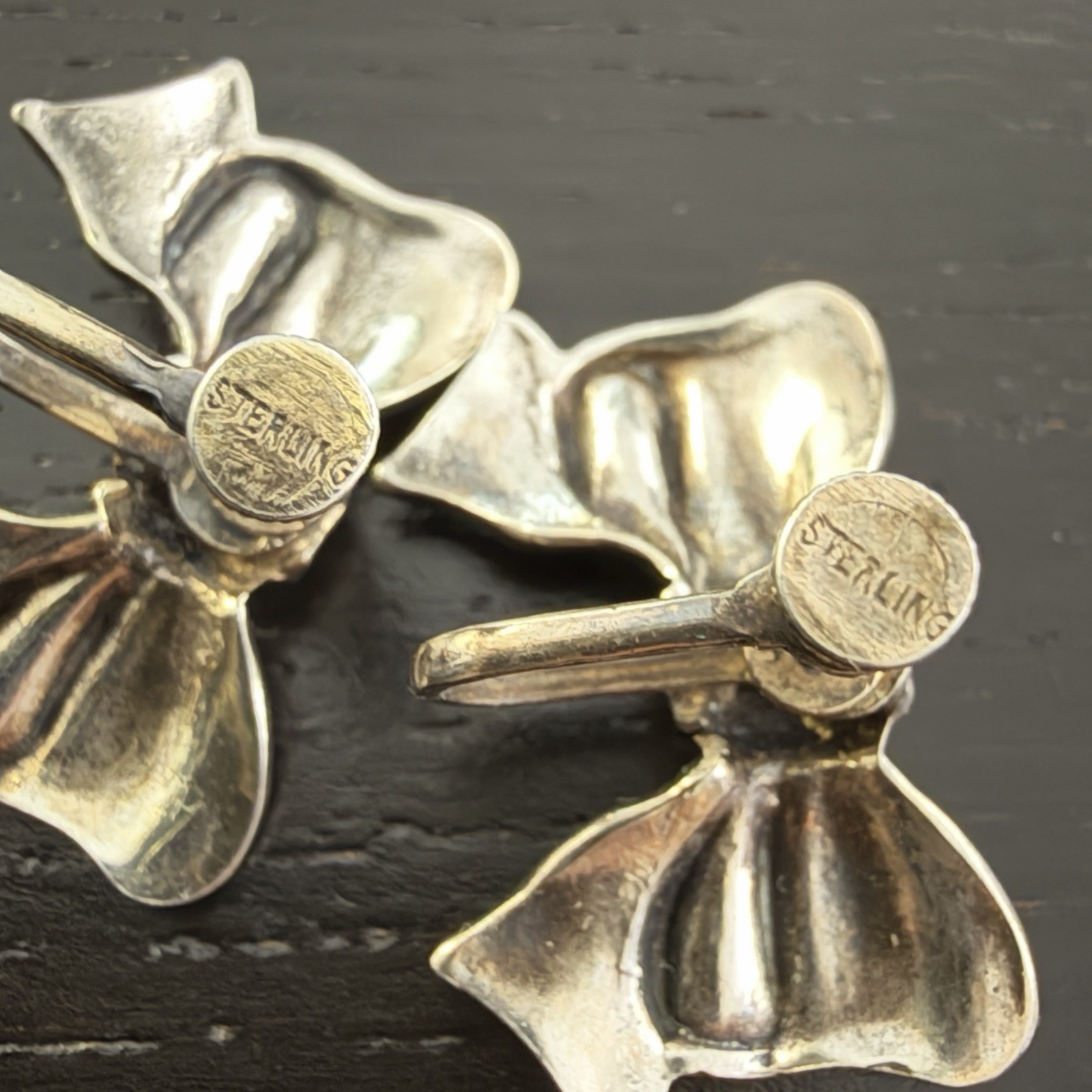 Vintage Sterling Silver Bow Ribbon Screw Back Earrings Rhinestone Accent 6.94g