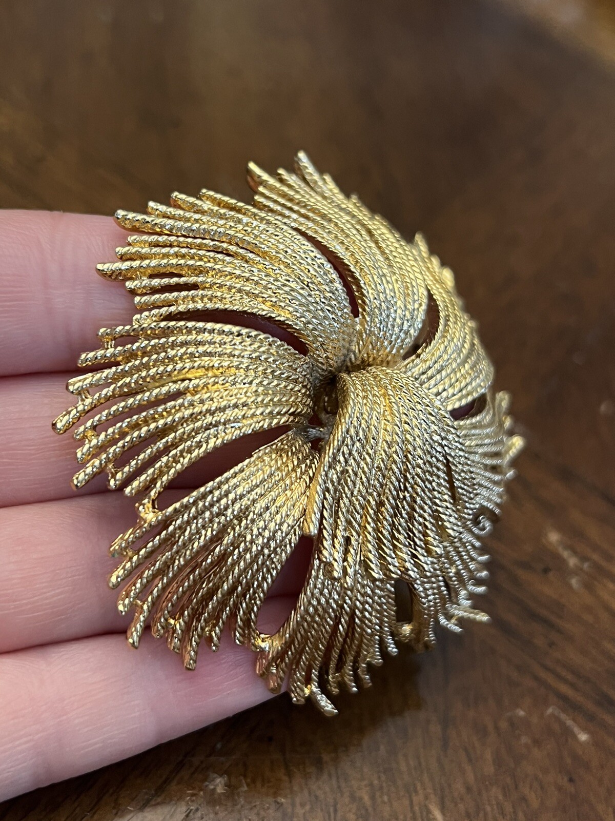 Vintage Monet Round Cluster Statement Brooch Textured Gold Tone Signed Nice!