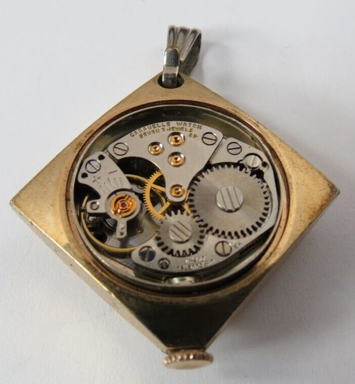 VINTAGE 1960’S WOMENS SWISS CARAVELLE 7’J NECKLACE PENDANT WATCH MANUAL WIND RUN