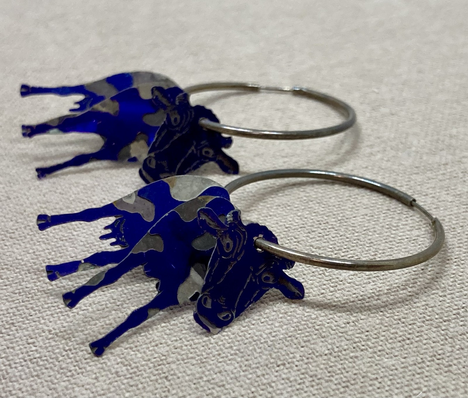 Vtg Sterling Silver 925 Blue Cow Hoop Pierced Earrings Animal Charm Dangle Drop