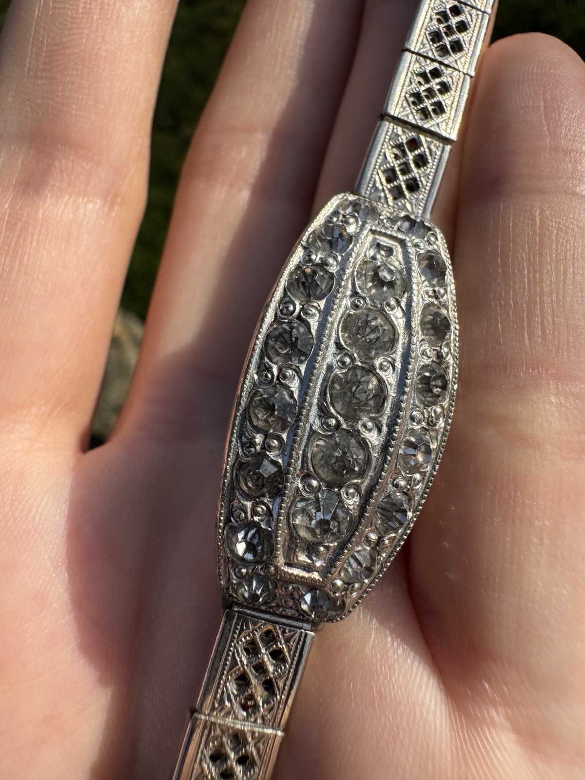 Vintage Art Deco Filigree Rhinestone Sweater Clip Silver Tone