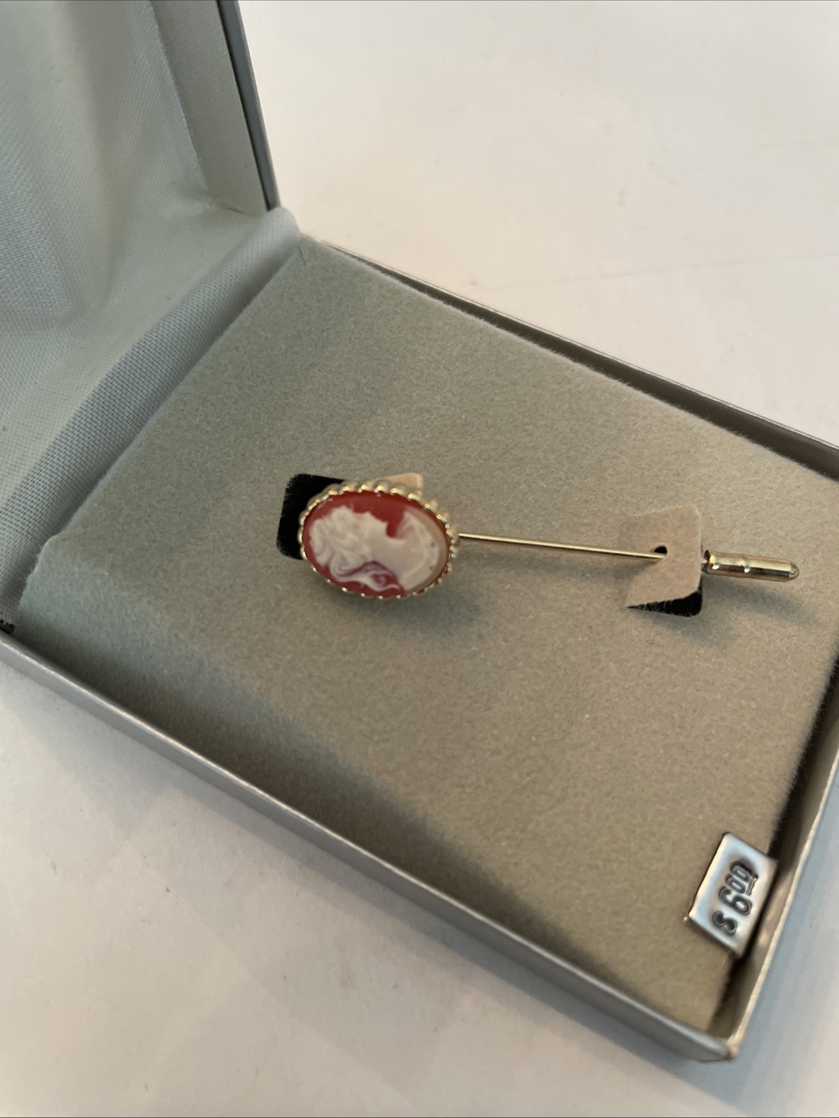 Vintage Tacoa Cameo Lady Stick Pin New In Box